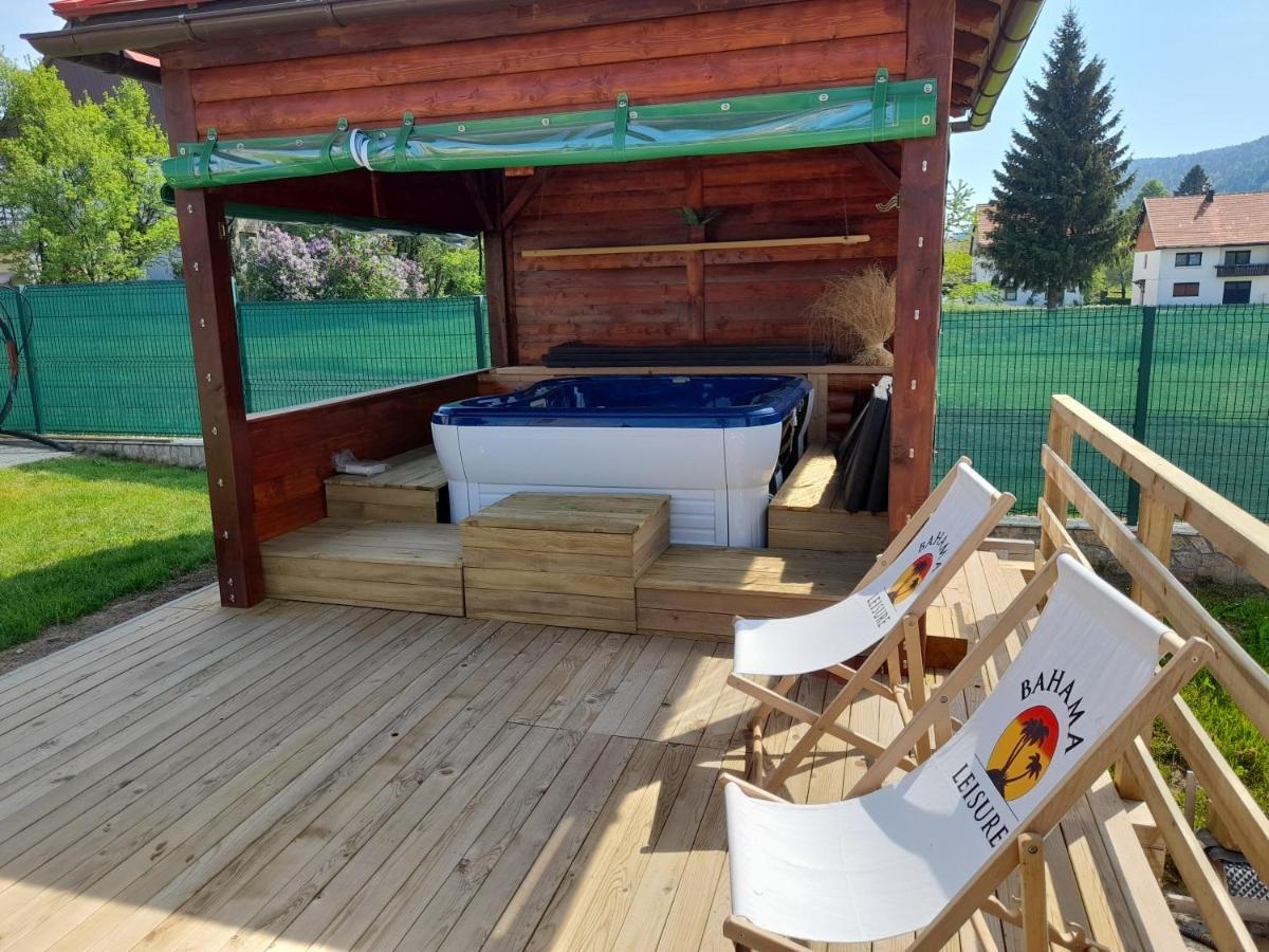 Apartments And Rooms Kod Eli Ravna Gora Εξωτερικό φωτογραφία