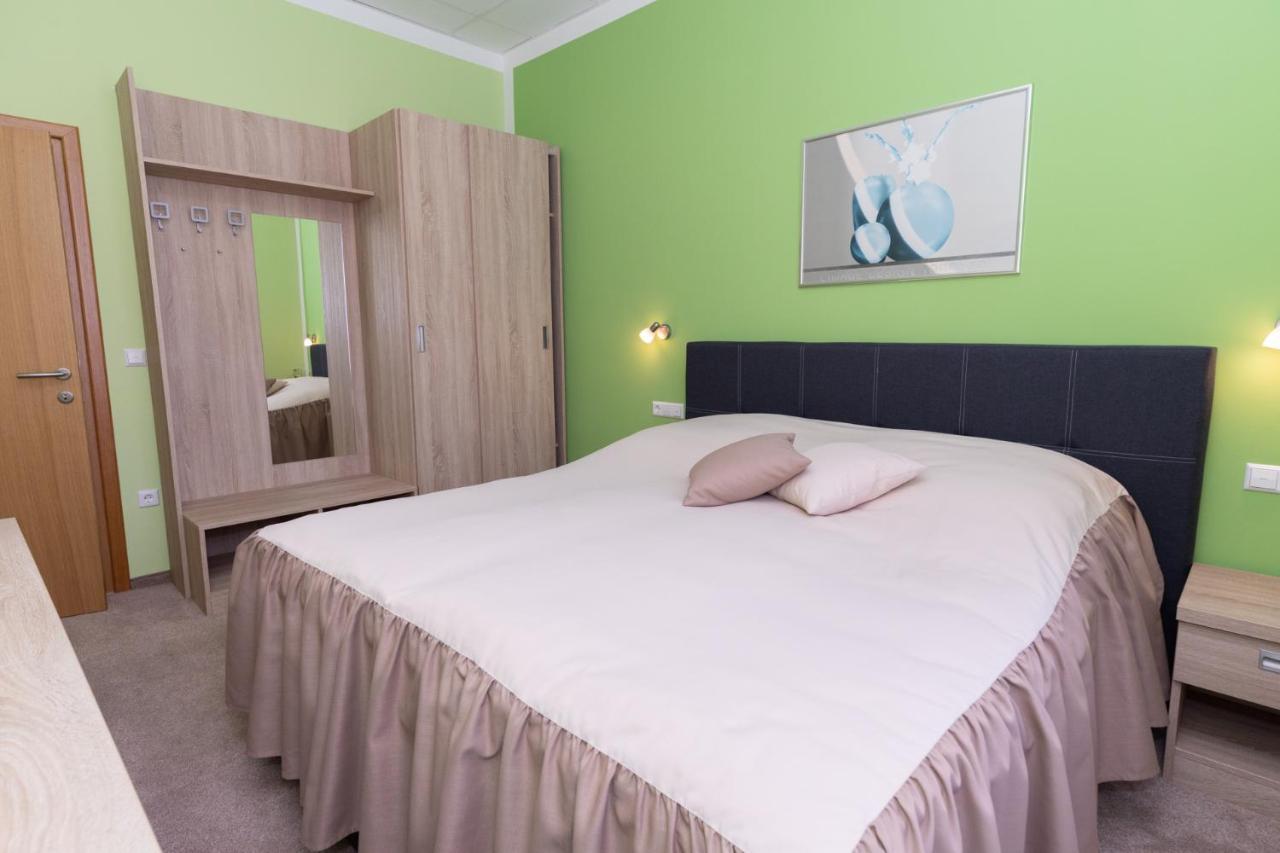 Apartments And Rooms Kod Eli Ravna Gora Εξωτερικό φωτογραφία